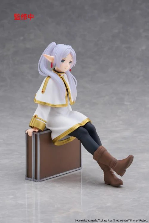 PREORDER Frieren: Beyond Journey's End Desktop Cute Frieren (Trunk Case Ver.) Figure
