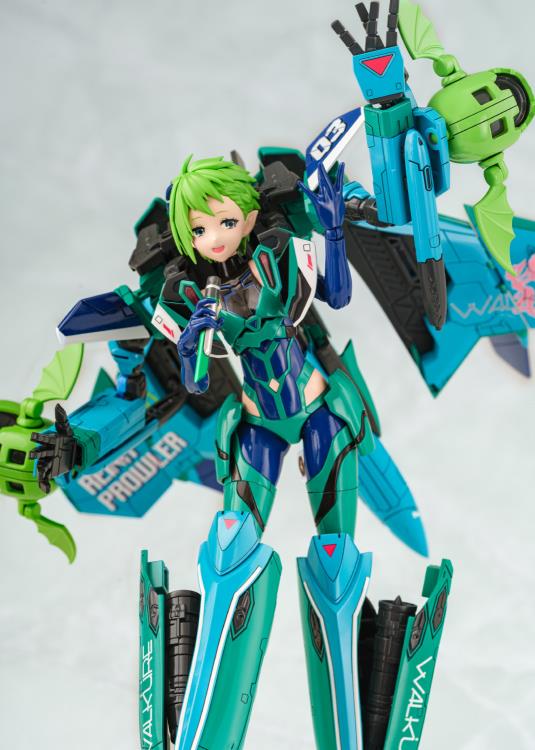 PREORDER Macross Delta V.F.G. Walkure Reina Prowler Model Kit