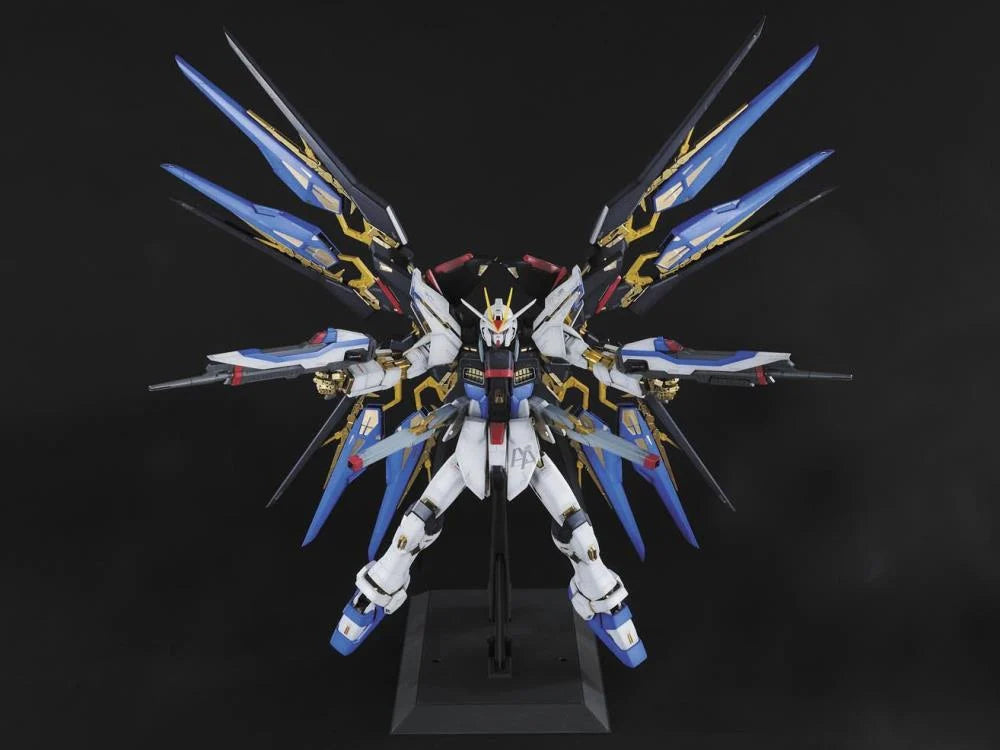 PREORDER Mobile Suit Gundam SEED Destiny PG Strike Freedom Gundam 1/60 Scale Model Kit - April 2025 Release