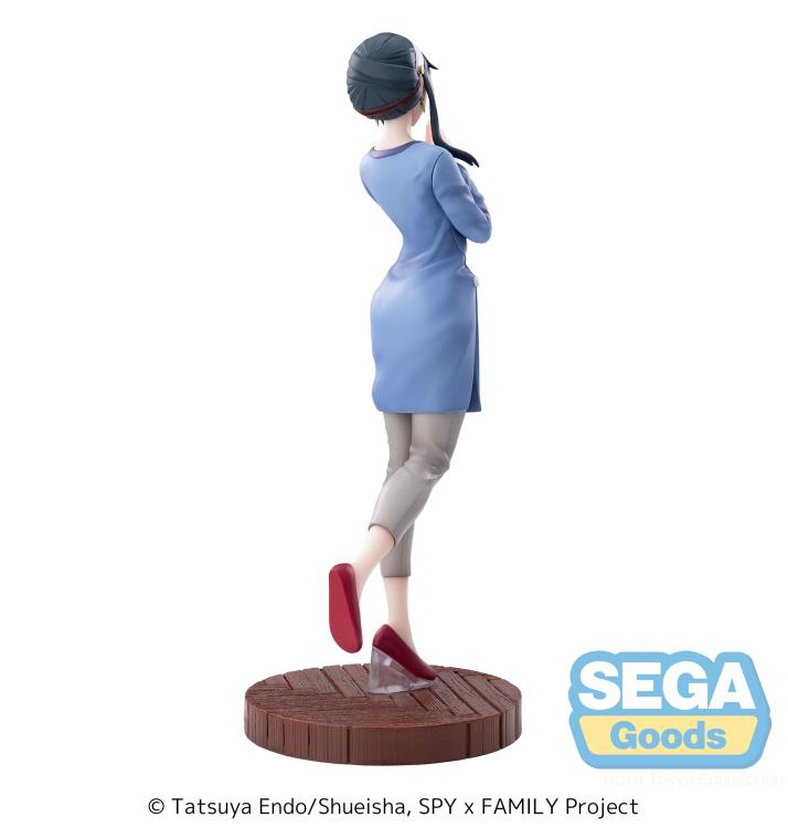 PREORDER Spy x Family Luminasta Yor Forger (Season 1 Cours 2 ED Coordination Ver.) Figure