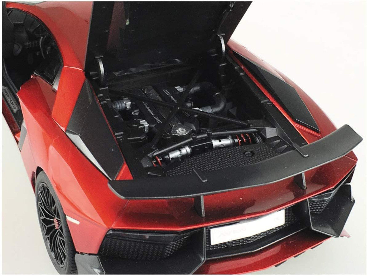 PREORDER Aoshima The Super Car 1/24 '15 Lamborghini Aventador SV Plastic Model