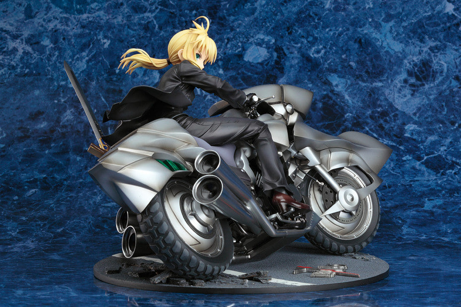 PREORDER Fate/Zero Saber & Saber Motored Cuirassier 1/8 Scale Figure (3rd Reissue)