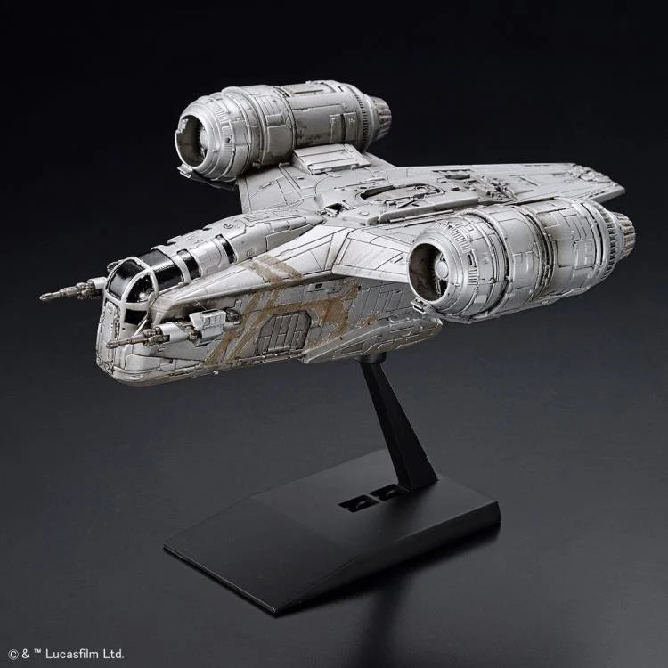 PREORDER The Mandalorian Razor Crest Model Kit