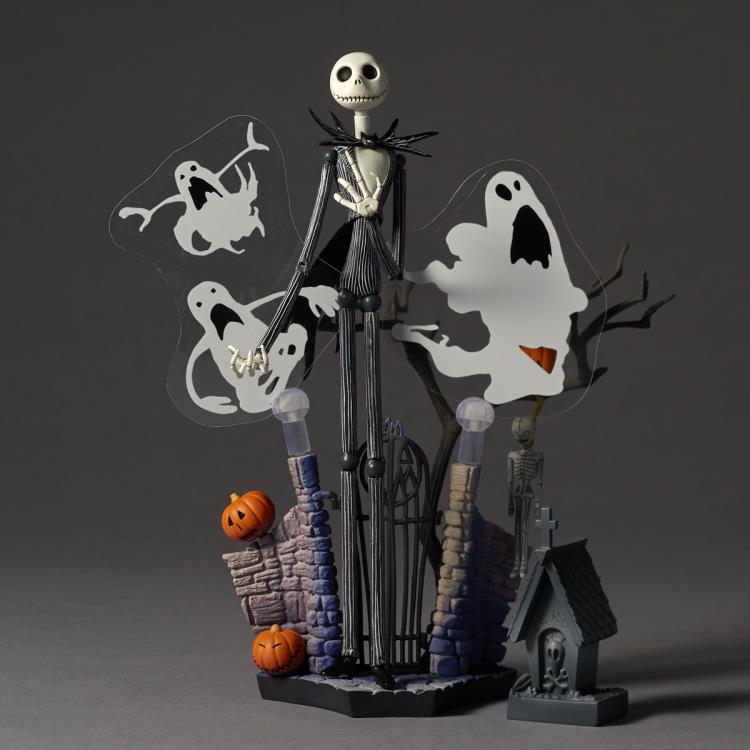 PREORDER The Nightmare Before Christmas Revoltech NR016 Jack Skellington (Ver. 1.5)