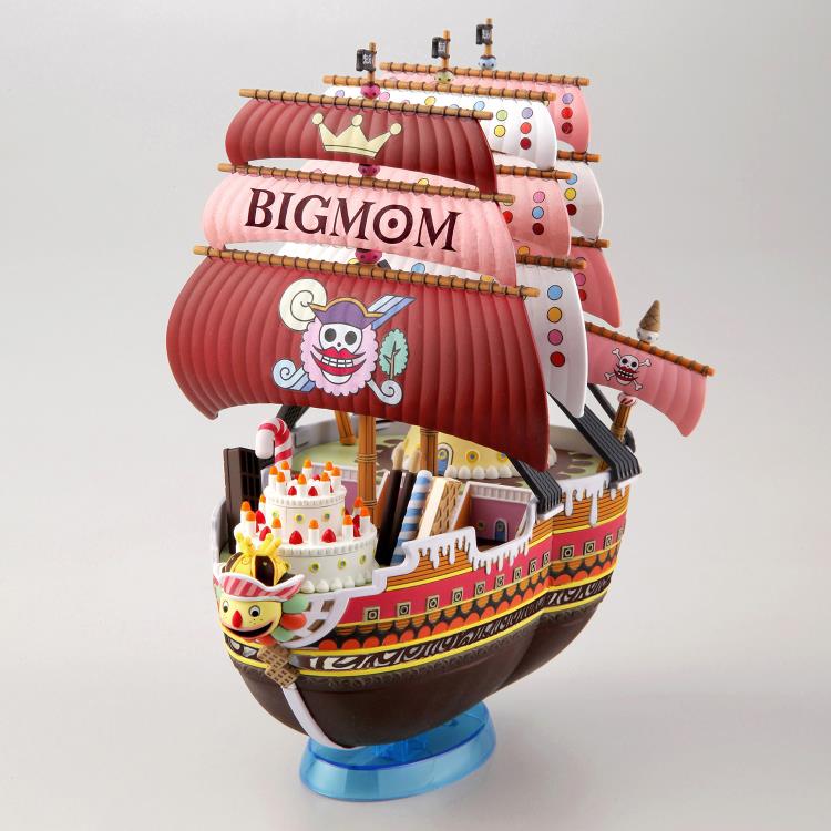 IN STOCK One Piece Grand Ship Collection: Queen-Mama-Chanter