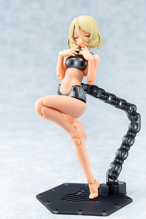 PREORDER Megami Device Buster Doll Tank (Midnight Fang) Model Kit