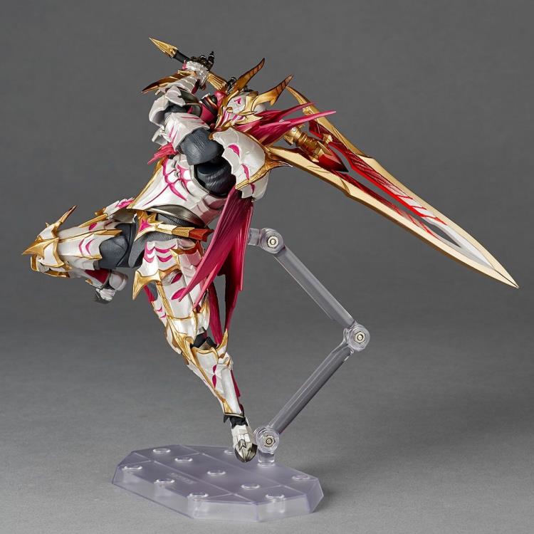 PREORDER Monster Hunter Rise: Sunbreak Amazing Yamaguchi Revoltech Hunter (Malzeno Armor Set) Exclusive