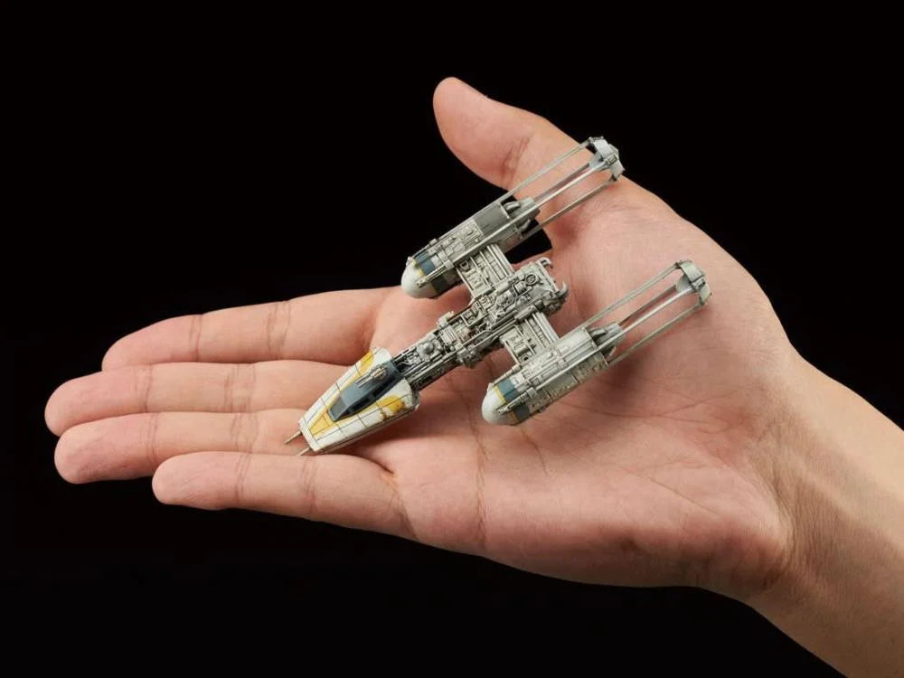 PREORDER Star Wars: A New Hope Vehicle Model #005 Y-Wing Starfighter 1/144 Scale Model Kit
