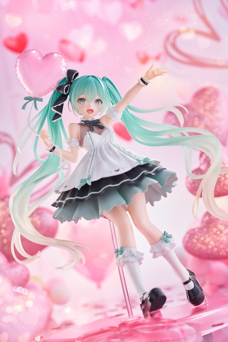 PREORDER Hatsune Miku - Hatsune Miku AMP+ Prize Figure (Birthday 2025 Party Ver.)