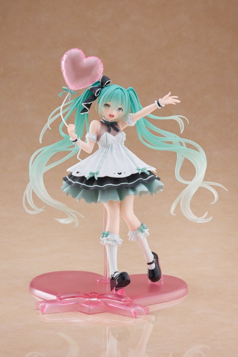 PREORDER Hatsune Miku - Hatsune Miku AMP+ Prize Figure (Birthday 2025 Party Ver.)