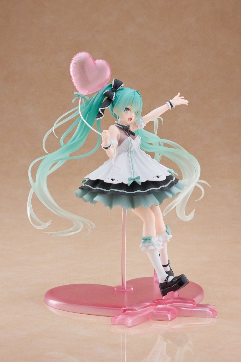 PREORDER Hatsune Miku - Hatsune Miku AMP+ Prize Figure (Birthday 2025 Party Ver.)