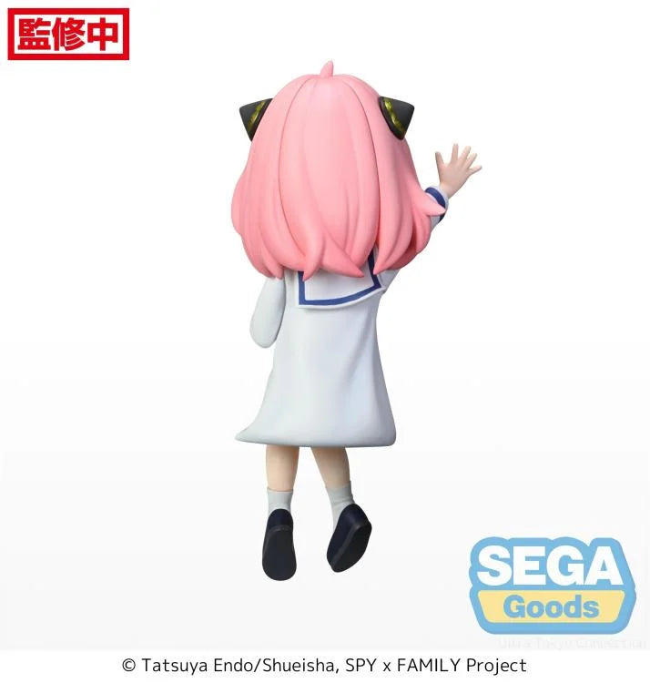 PREORDER Spy x Family Anya Forger (Summer Vacation) Premium Perching Figure