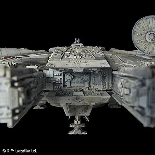 PREORDER Star Wars: A New Hope PERFECT GRADE Millennium Falcon Model 1/72 Scale Kit