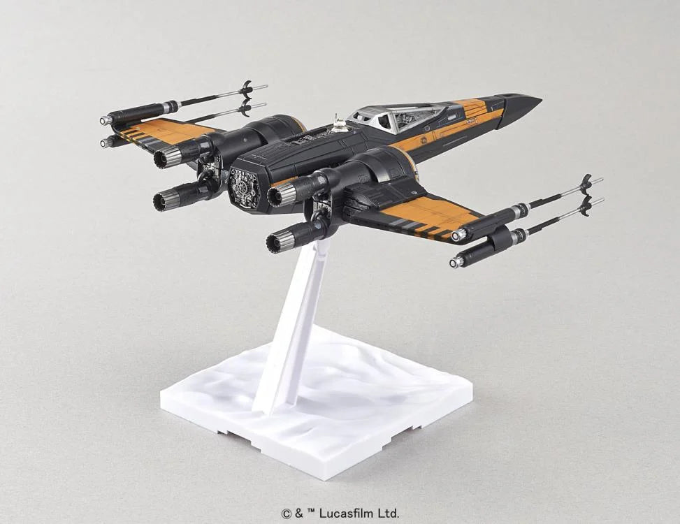 PREORDER Star Wars Poe's X-Wing Fighter 1/72 Scale Model Kit