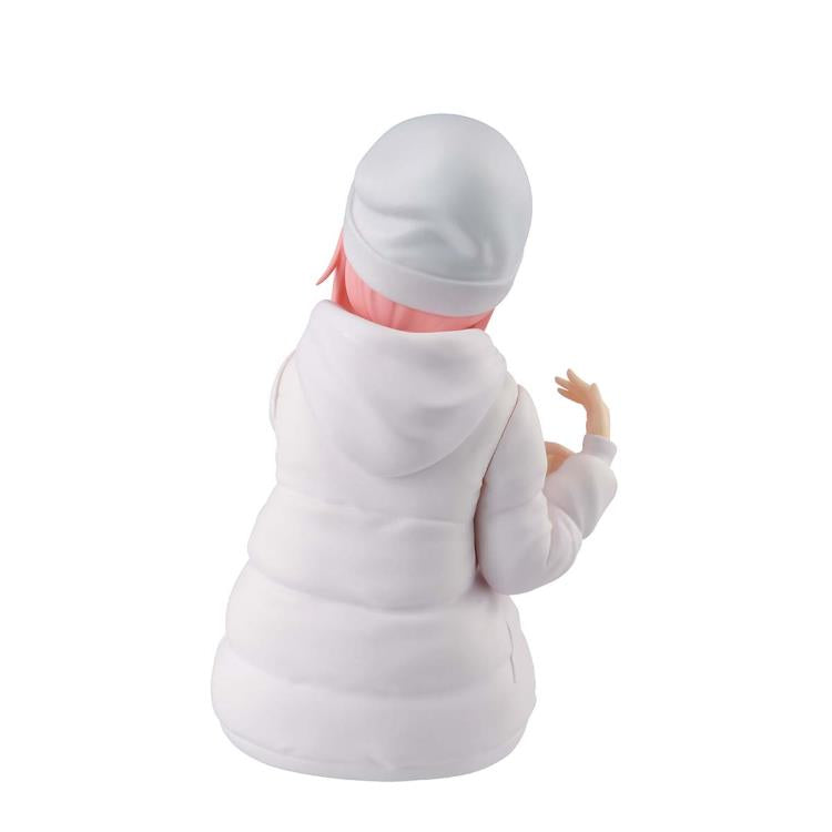 PREORDER Laid-Back Camp Nadeshiko Kagamihara Figure