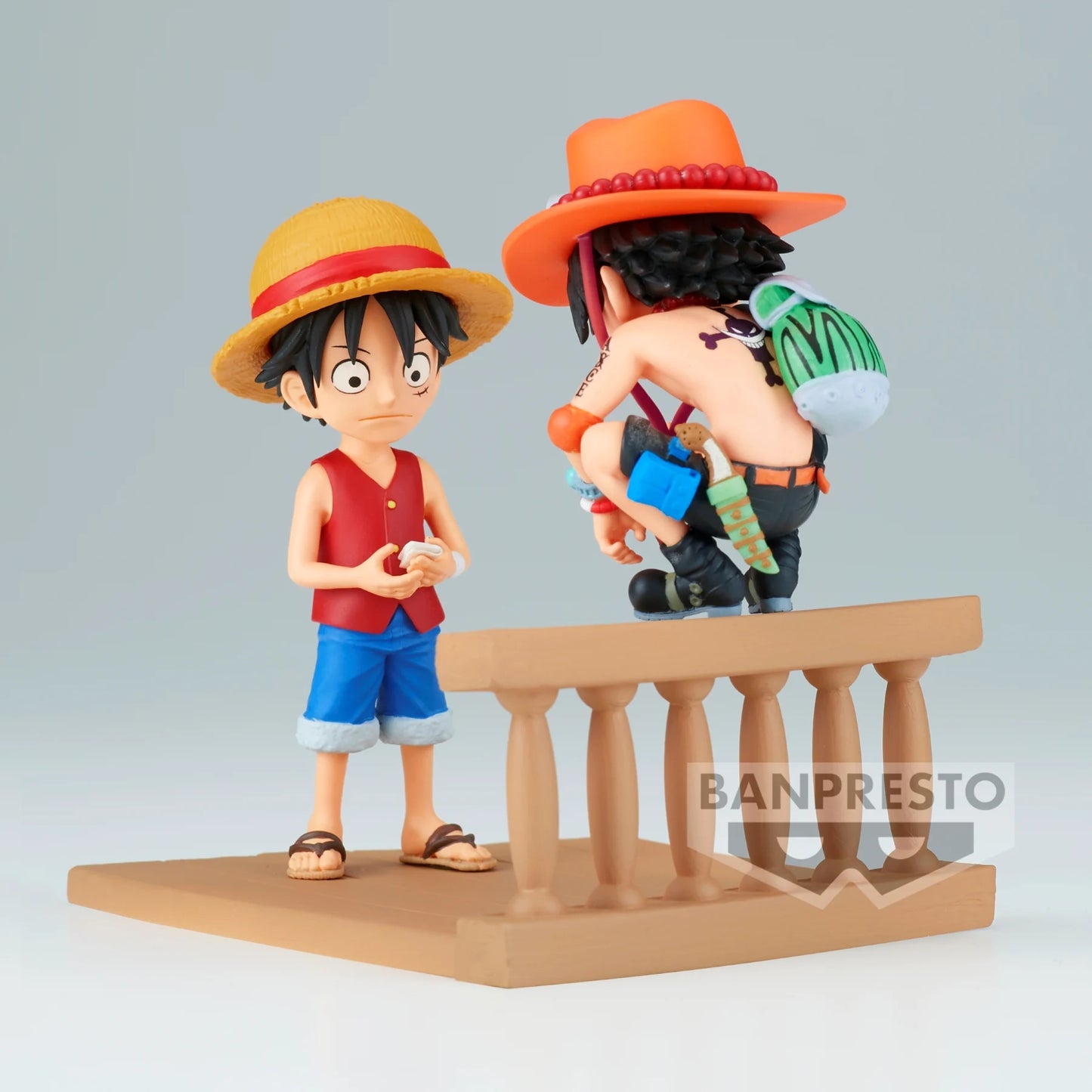 PREORDER ONE PIECE - Luffy & Ace - Figure WCF Log Stories