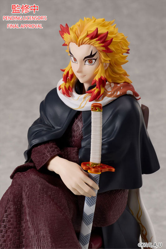 PREORDER Demon Slayer: Kimetsu no Yaiba Kyojuro Rengoku NON Scale Figure