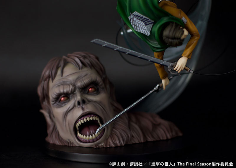 PREORDER TV Anime "Attack on Titan" "Levi vs Beast Titan ver." Complete Figure