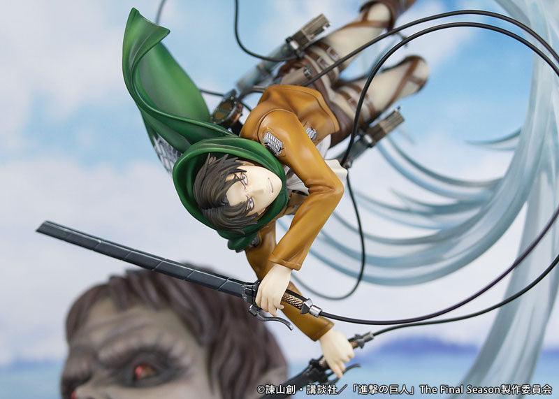 PREORDER TV Anime "Attack on Titan" "Levi vs Beast Titan ver." Complete Figure