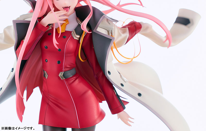 PREORDER DARLING in the FRANXX Zero Two 1/7 Complete Figure