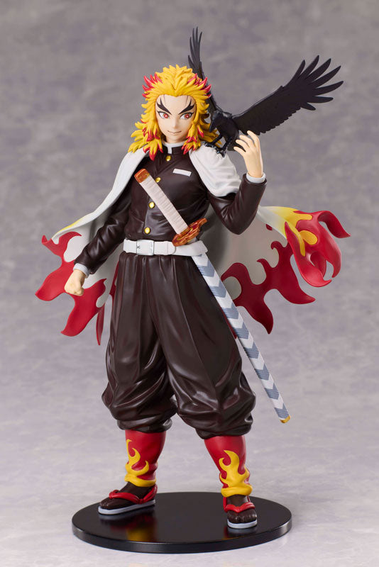 PREORDER Demon Slayer: Kimetsu no Yaiba Kyojuro Rengoku non-scale figure