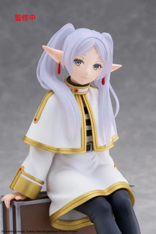 PREORDER Frieren: Beyond Journey's End Desktop Cute Frieren (Trunk Case Ver.) Figure