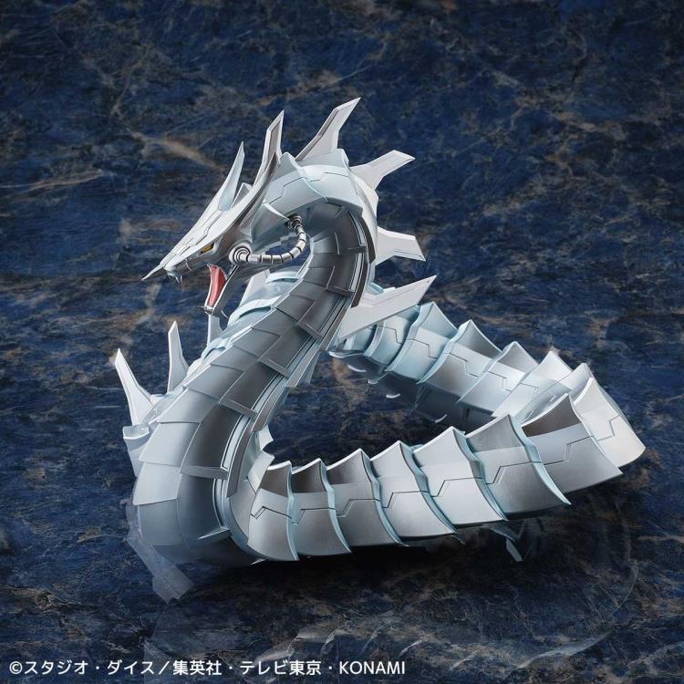 PREORDER Yu-Gi-Oh! Duel Monsters GX Cyber Dragon Figure