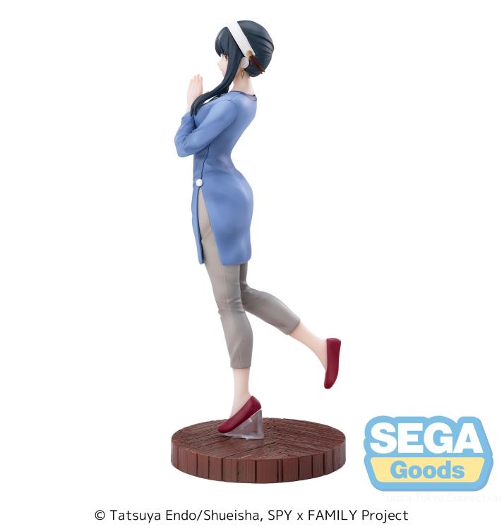 PREORDER Spy x Family Luminasta Yor Forger (Season 1 Cours 2 ED Coordination Ver.) Figure