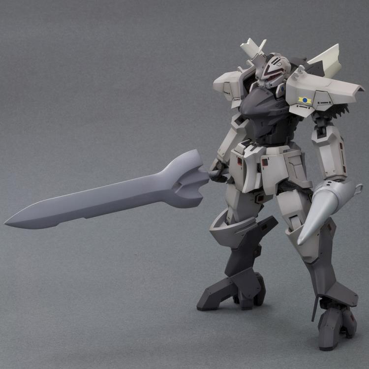 PREORDER Broken Blade Delphine (Renewal Ver.) 1/60 Scale Model Kit