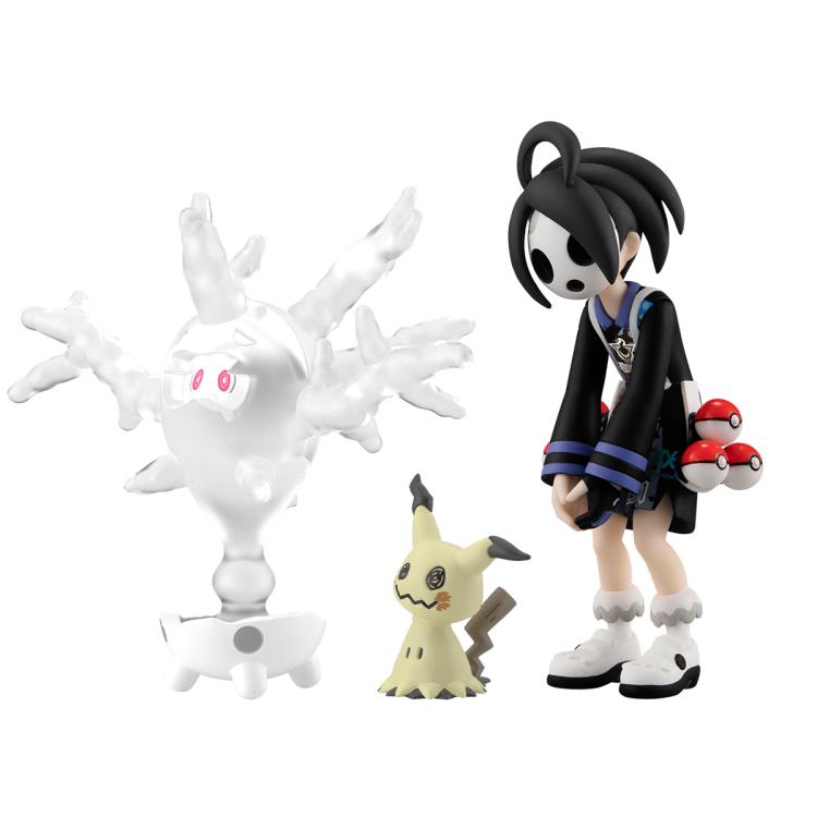 PREORDER Pokemon Scale World Galar Region Allister, Mimikyu & Cursola Set