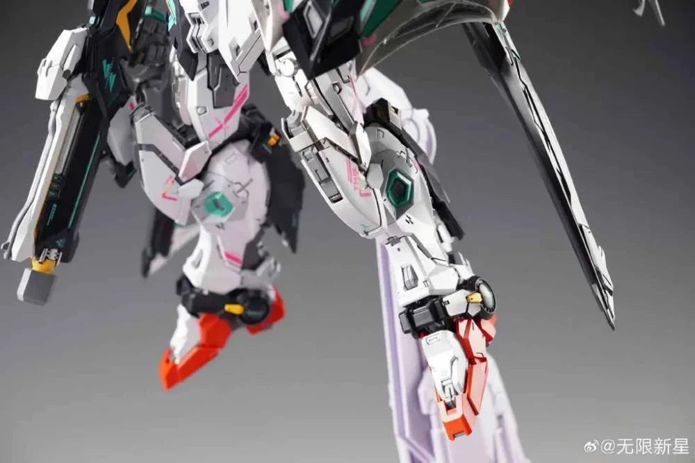 IN STOCK Infinity Nova Thunderbolt Manta Ray 1/100 Scale Model Kit