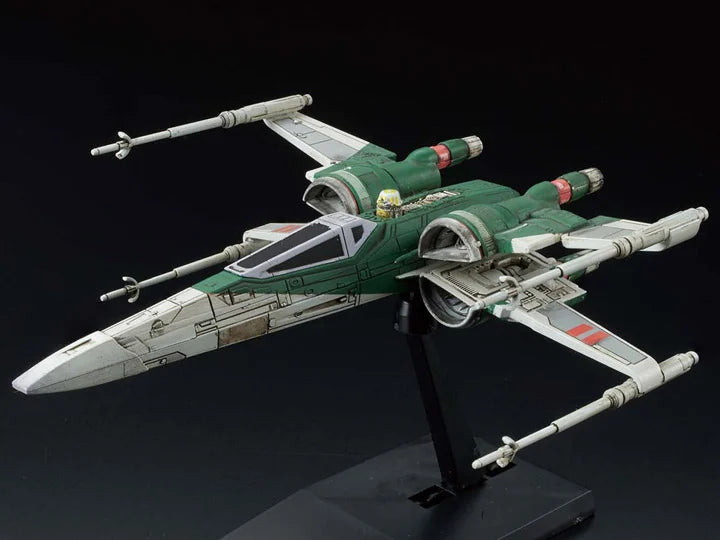 PREORDER Star Wars: The Rise of Skywalker X-Wing Fighter #17 1/144 Scale Model Kit