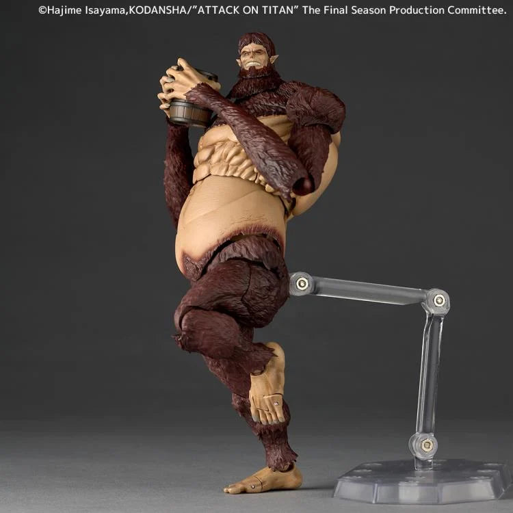 PREORDER Attack on Titan Amazing Yamaguchi Revoltech NR097 Beast Titan Action Figure