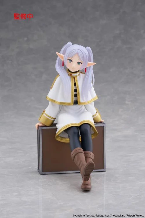 PREORDER Frieren: Beyond Journey's End Desktop Cute Frieren (Trunk Case Ver.) Figure