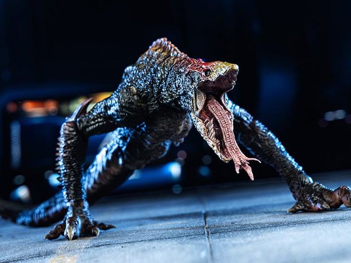 PREORDER Hiya Toys Godzilla vs. Kong Skullcrawler EBG0431
