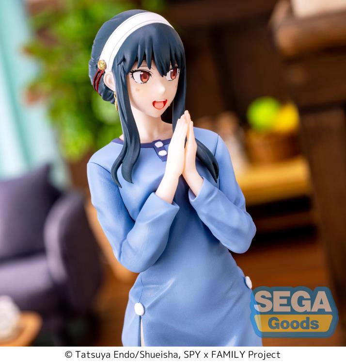 PREORDER Spy x Family Luminasta Yor Forger (Season 1 Cours 2 ED Coordination Ver.) Figure