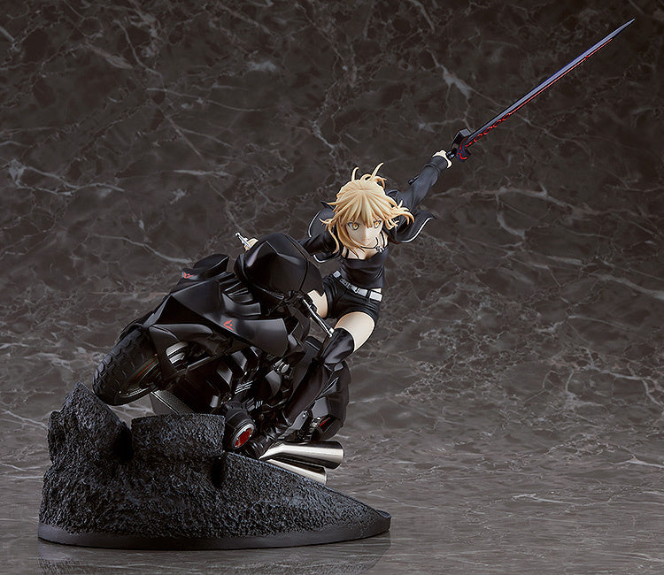 PREORDER Saber/Altria Pendragon (Alter) & Cuirassier Noir(re-run)