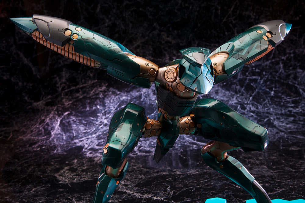 PREORDER 1/100 Metal Gear RAY (Metal Gear Solid 4 Guns Of The Patriots) (Reissue)