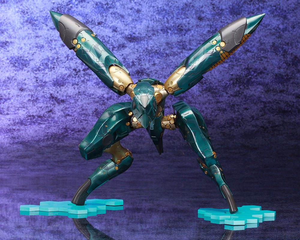 PREORDER 1/100 Metal Gear RAY (Metal Gear Solid 4 Guns Of The Patriots) (Reissue)