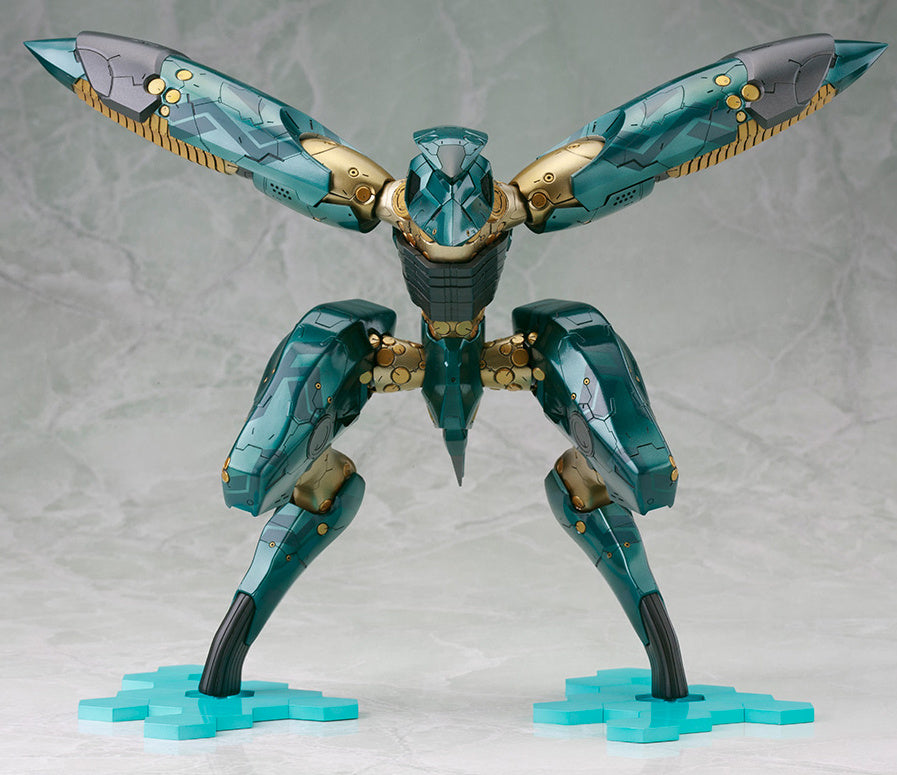 PREORDER 1/100 Metal Gear RAY (Metal Gear Solid 4 Guns Of The Patriots) (Reissue)