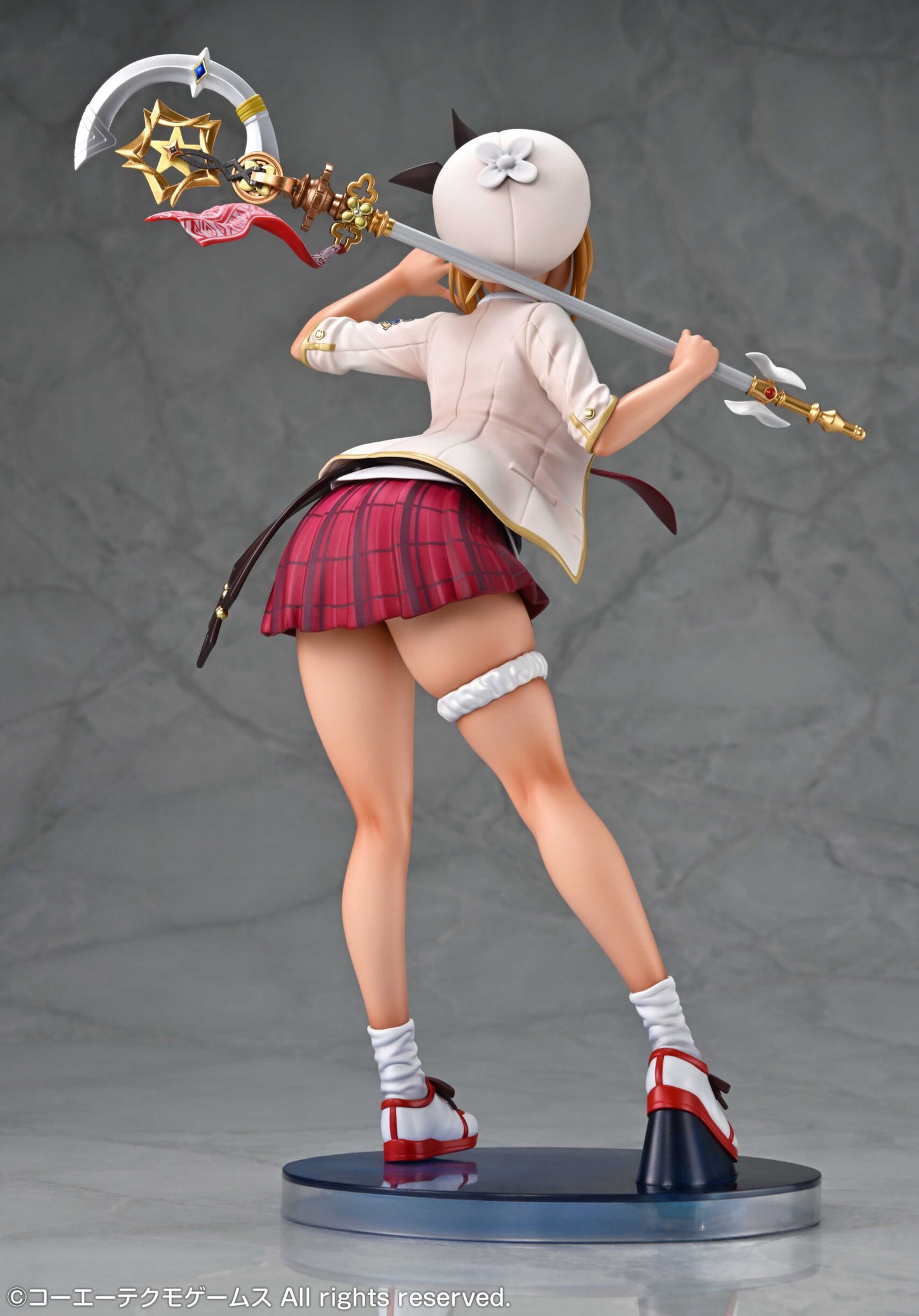PREORDER Atelier Resleriana: Forgotten Alchemy & the Liberator of Polar Night Ryza Resleriana Academy Ver. Figure