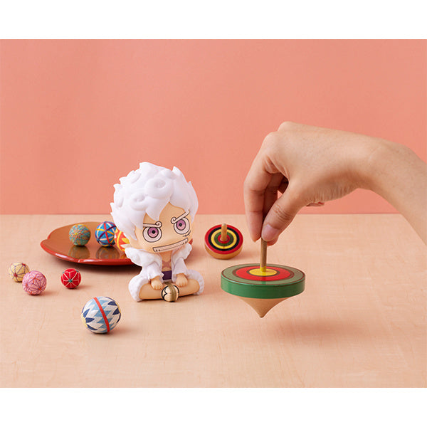 PREORDER Look Up ONE PIECE Monkey D. Luffy Gear 5