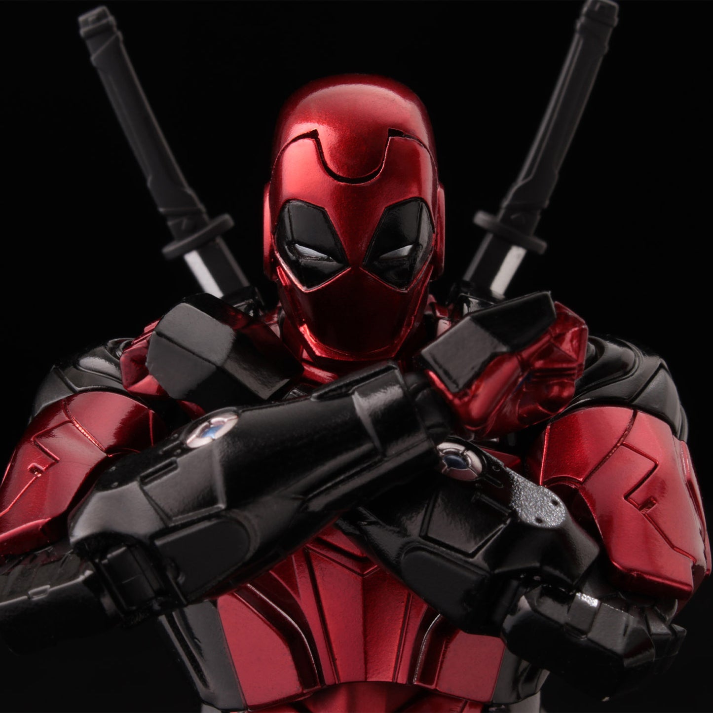 PREORDER Fighting Armor Deadpool