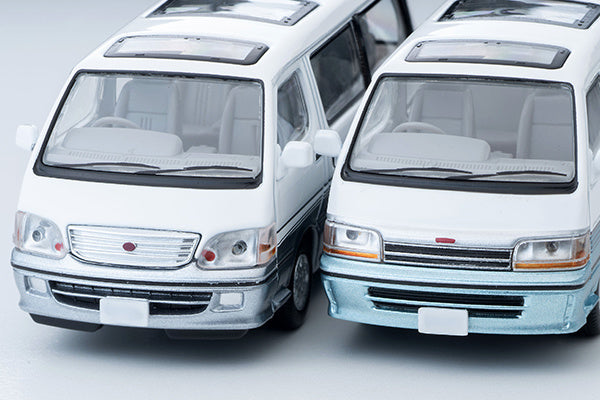 PREORDER LV-N216d HIACE Super Custom G White and Silver 2001