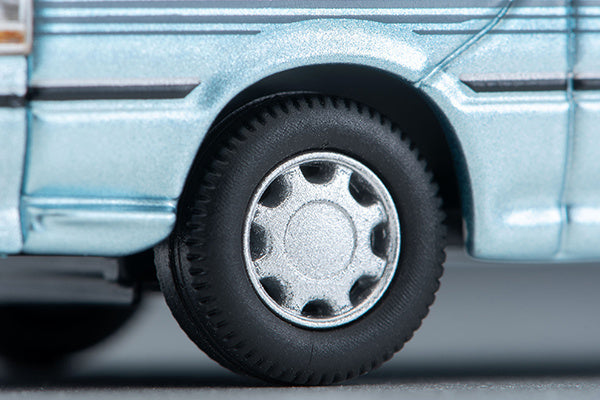PREORDER LV-N208d HIACE Super Custom White and Sky Blue in 90s