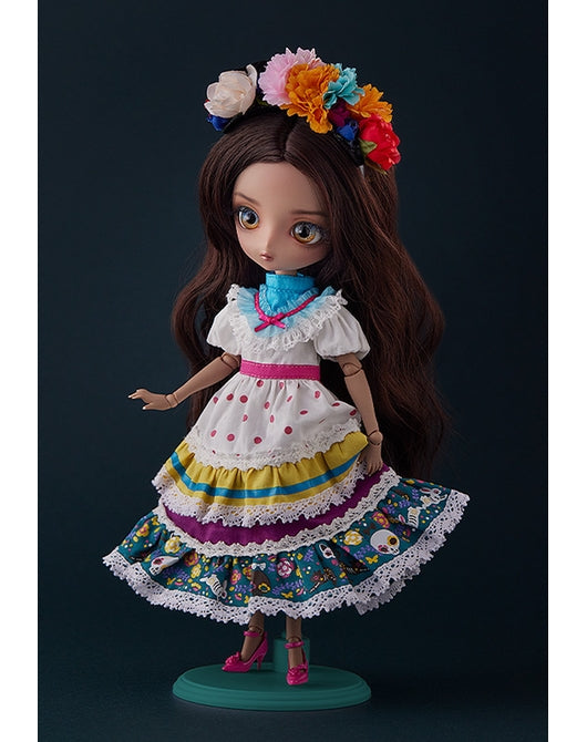 PREORDER Harmonia bloom Seasonal Doll Gabriela