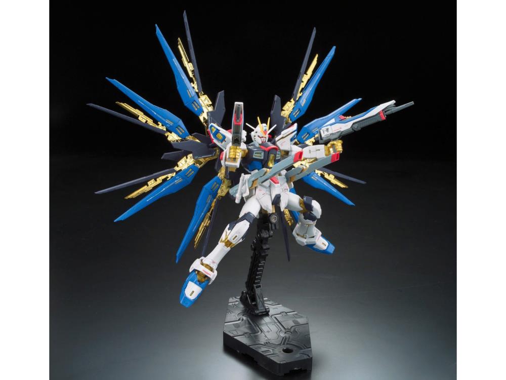 IN STOCK  RG 1/144 ZGMF-X20A Strike Freedom Gundam