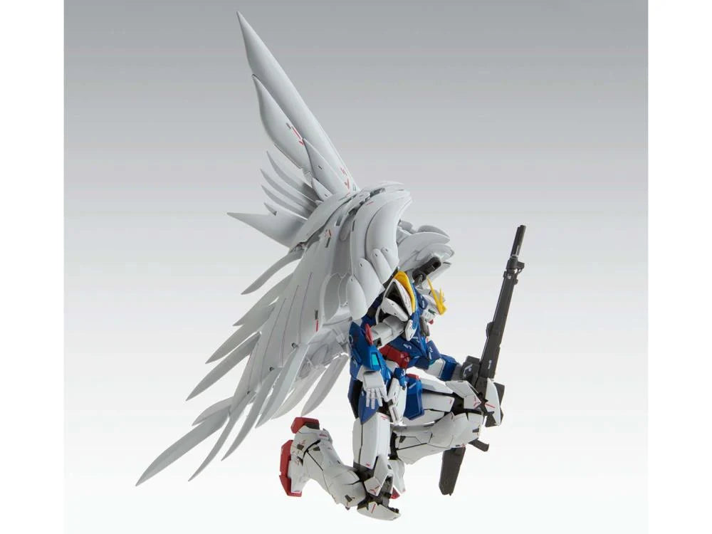 PREORDER Gundam Wing: Endless Waltz MG Wing Gundam Zero EW (Ver.Ka) 1/100 Scale Model Kit - April 2025 Release