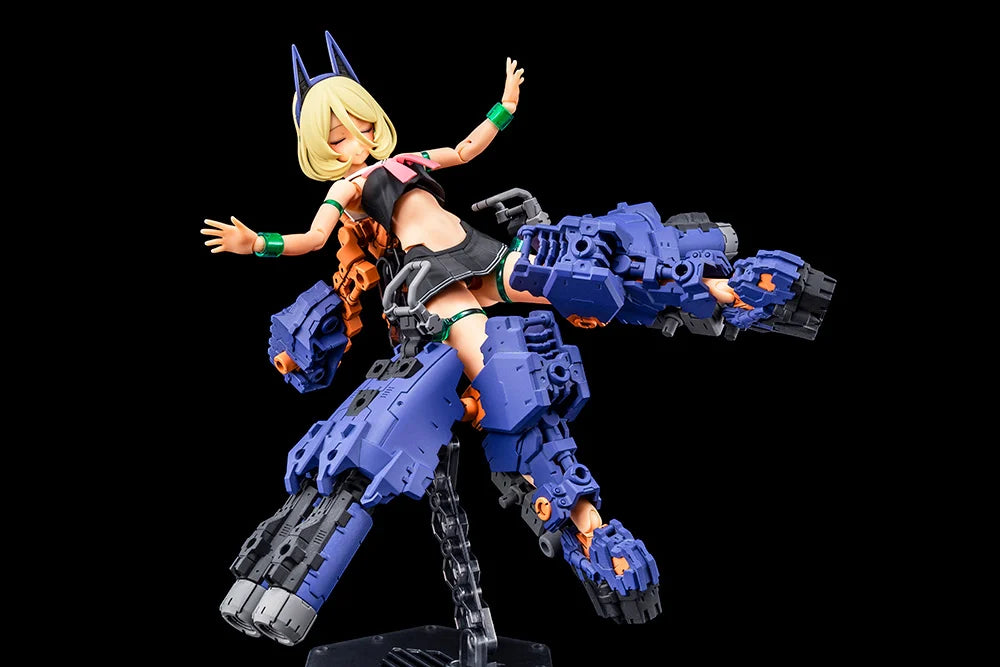 PREORDER Megami Device Buster Doll Tank (Midnight Fang) Model Kit