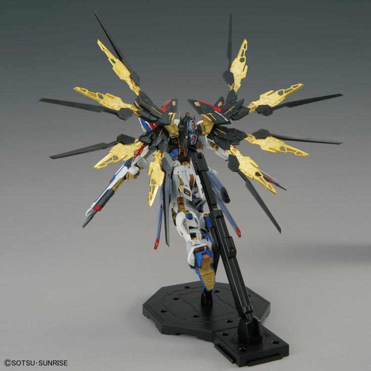 IN STOCK MGEX 1/100 Strike Freedom Gundam